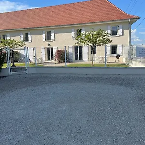  Appartement Aux Champs Pressinois