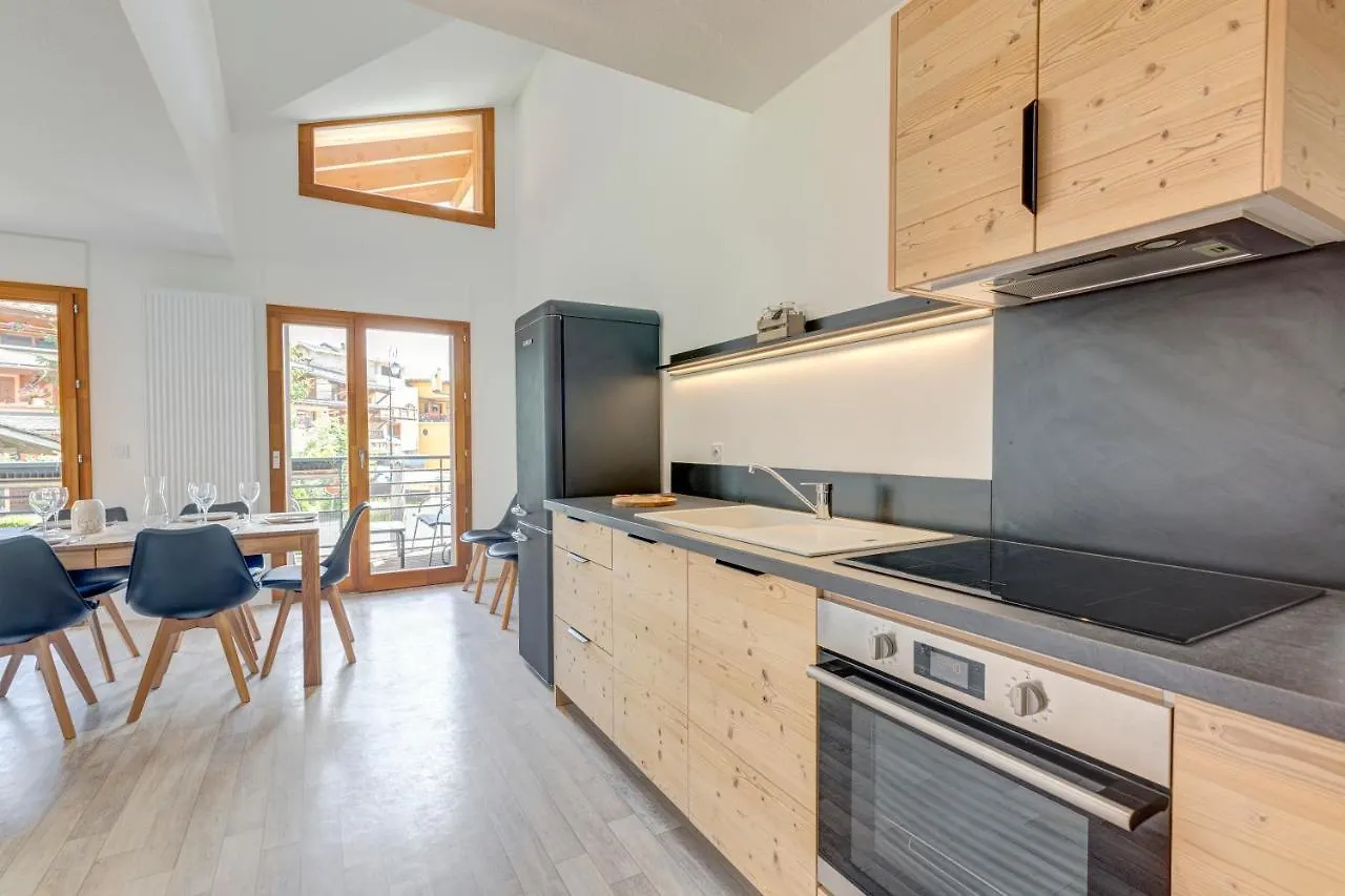La Poudreuse - Duplex Avec Balcon Vue Montagne - Flumet Apartment